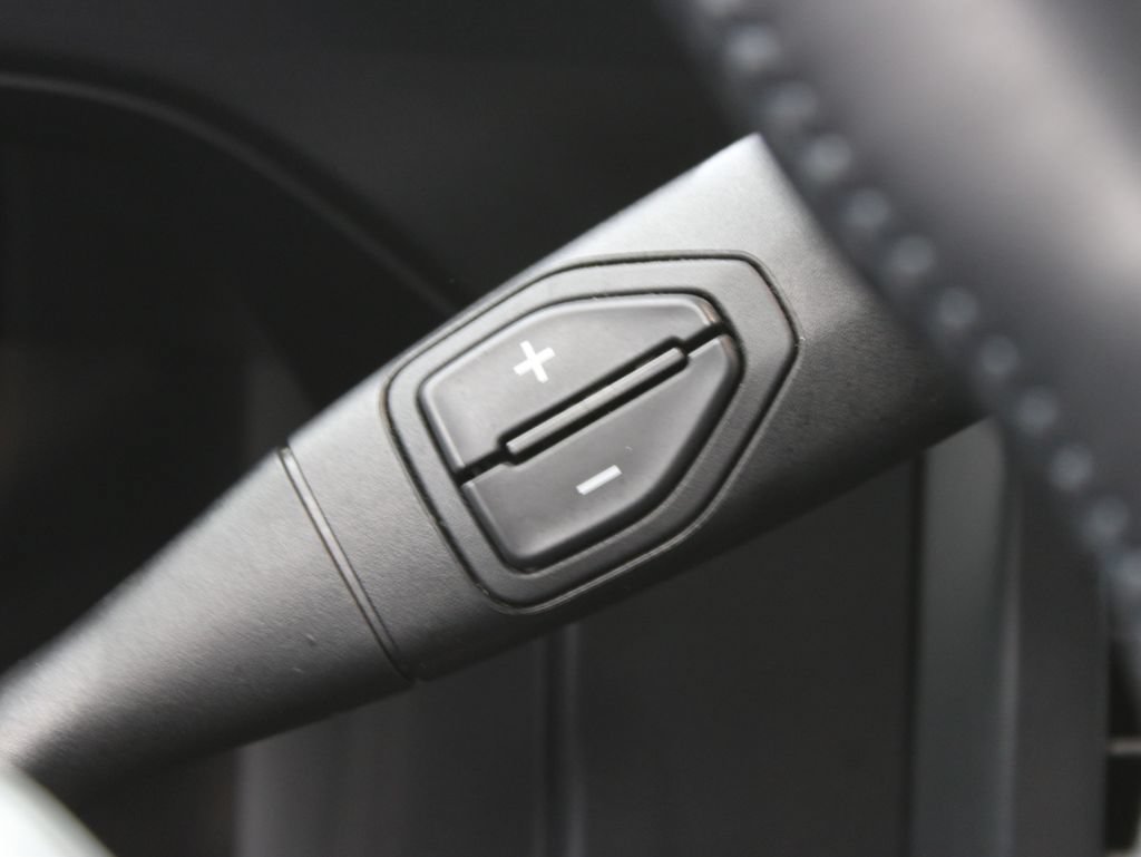 Used 2026 Ford F250 Platinum w/ FX4 Off-Road Package AWD/4WD image 69