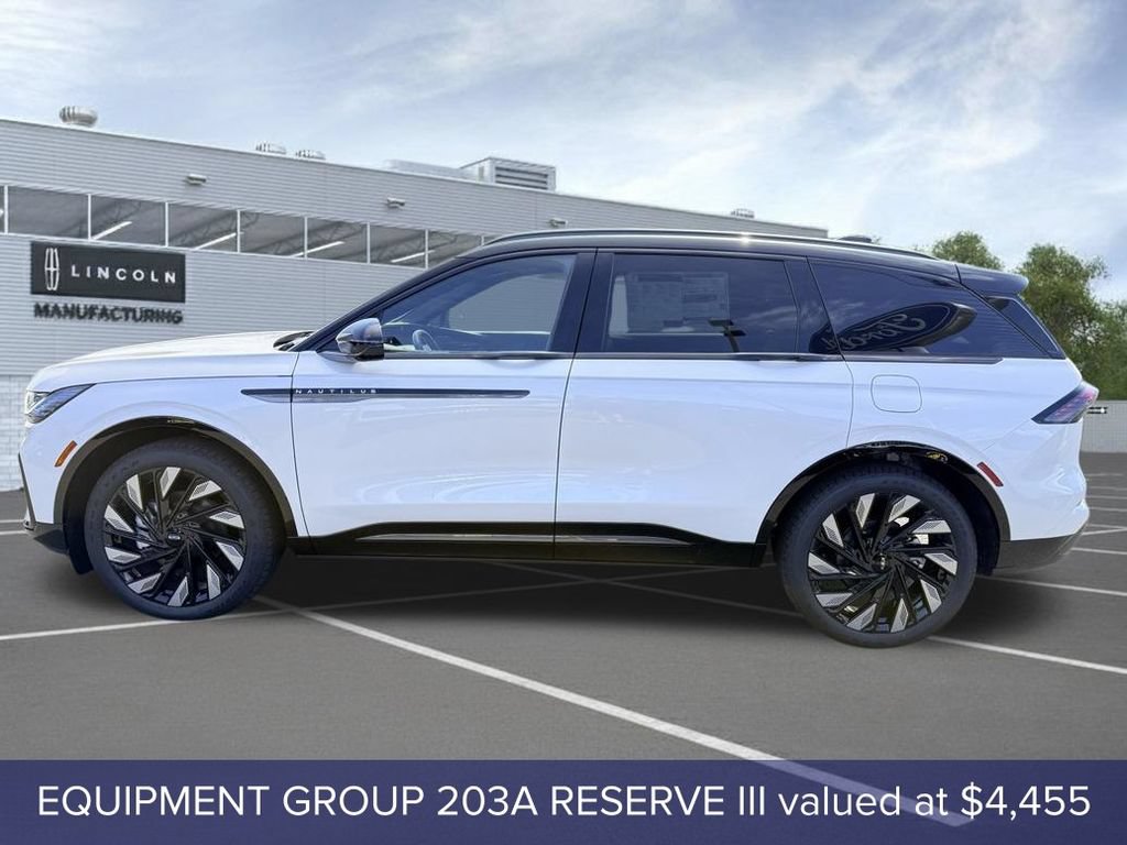 New 2026 Lincoln Nautilus Reserve AWD/4WD image 3