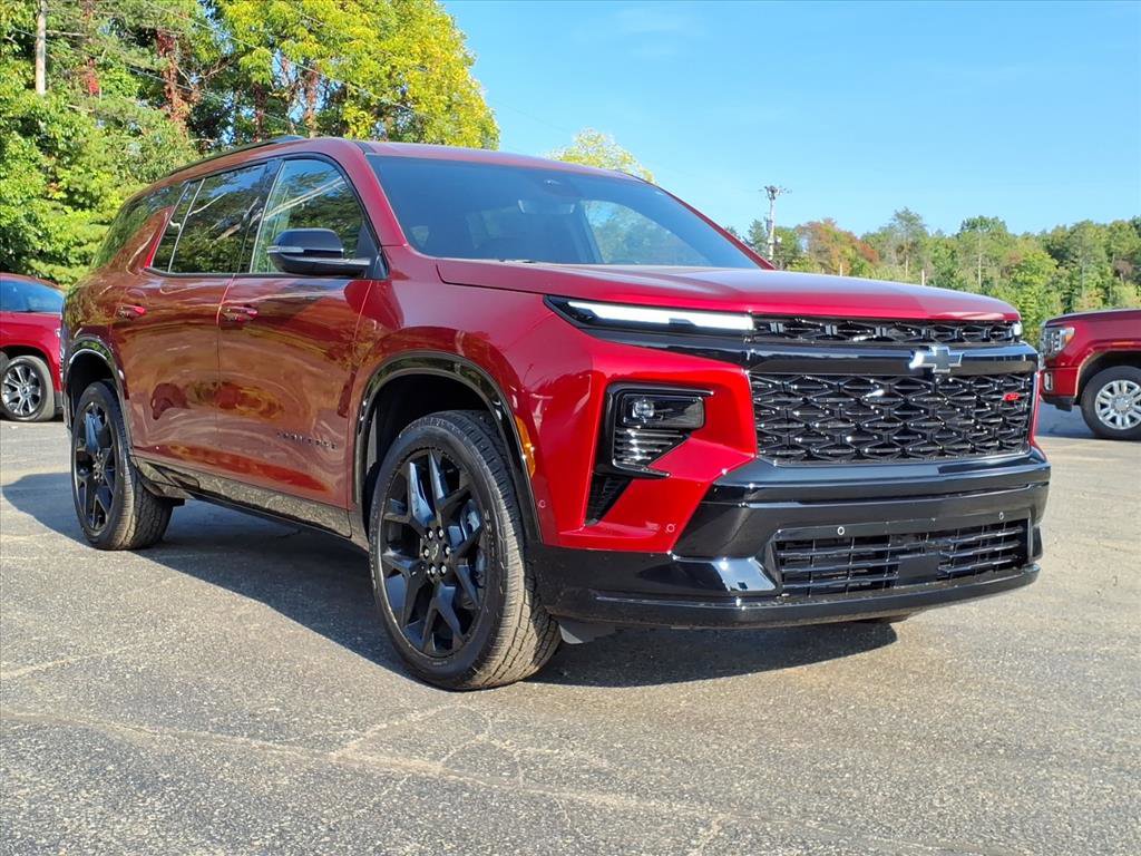 New 2026 Chevrolet Traverse RS w/ LPO, Floor Liner Package image 1