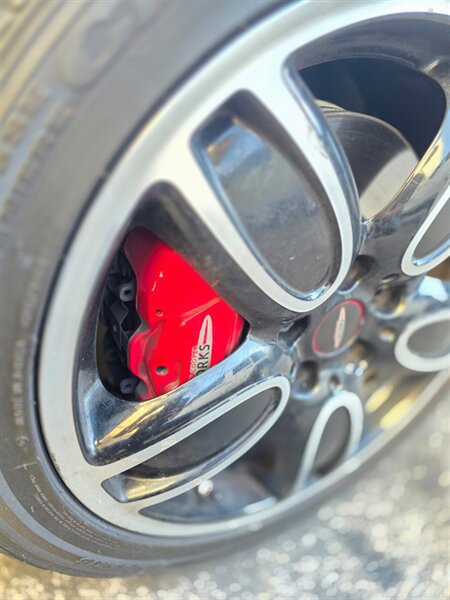 Used 2018 MINI Cooper John Cooper Works w/ Premium Package FWD image 15