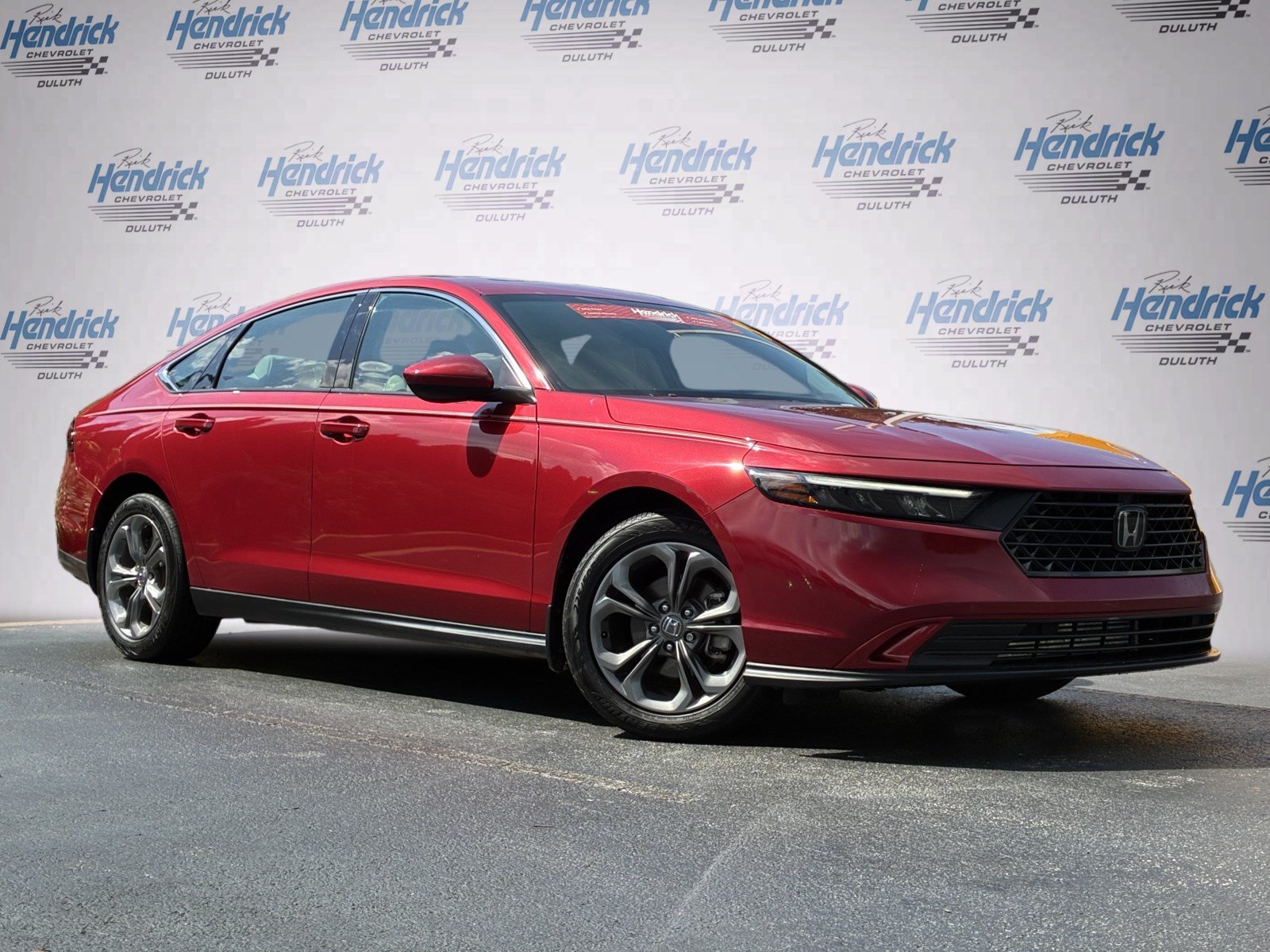 Used 2024 Honda Accord EX image 2