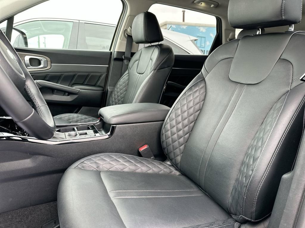 Used 2021 Kia Sorento SX Prestige AWD/4WD image 30