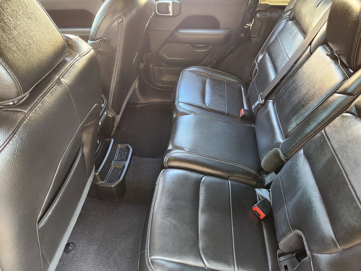 Used 2020 Jeep Wrangler Unlimited Sahara AWD/4WD image 50