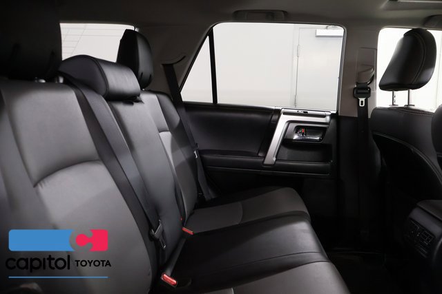 Certified 2023 Toyota 4Runner SR5 Premium w/ Moonroof Package AWD/4WD image 34