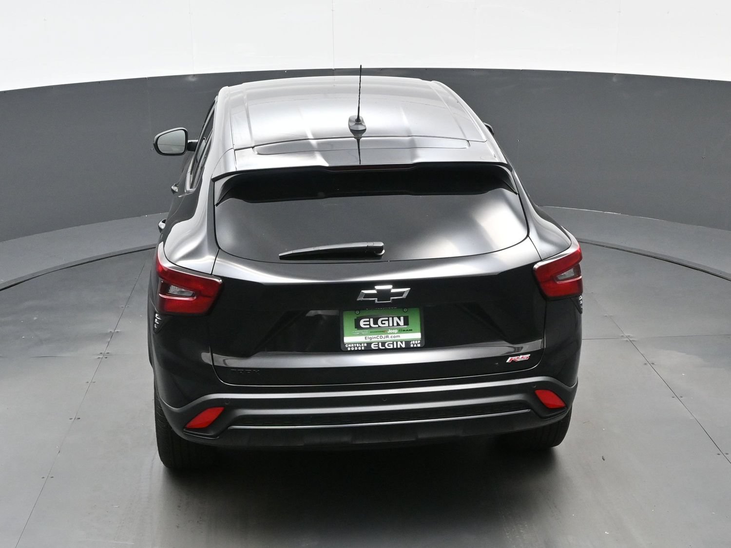 Used 2024 Chevrolet Trax RS w/ Driver Confidence Package FWD image 38