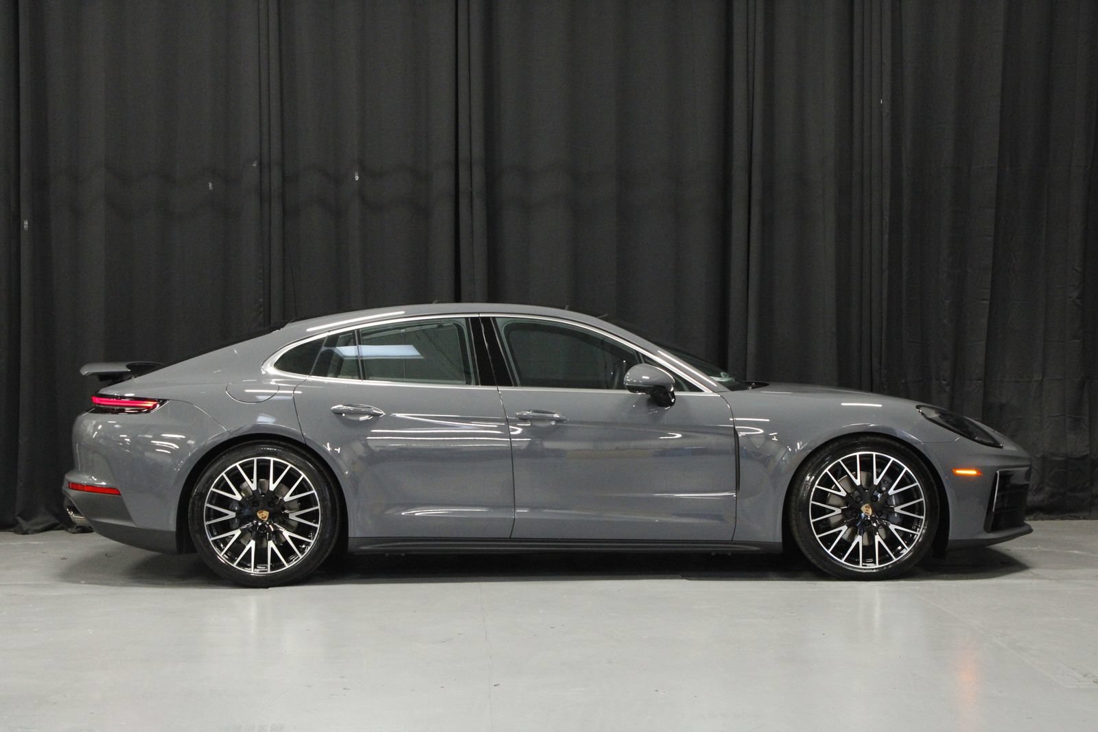 New 2026 Porsche Panamera 4 AWD/4WD image 6