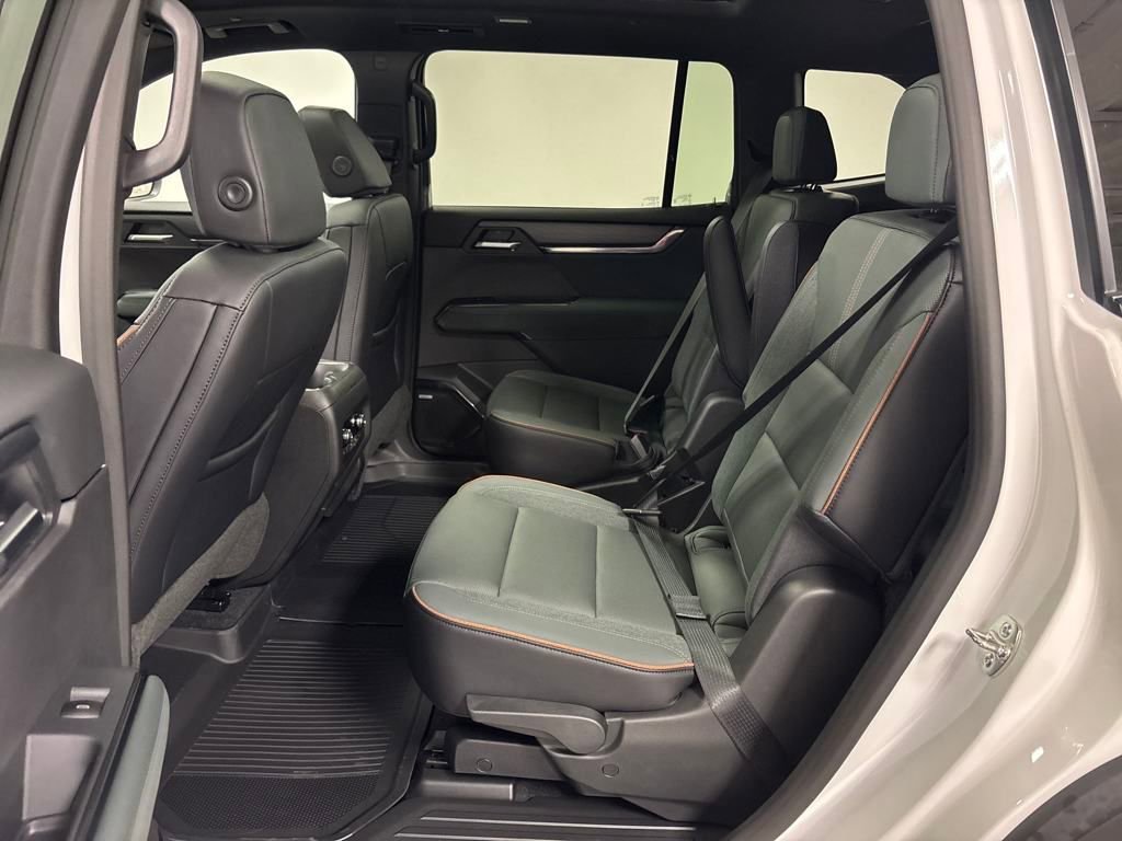 New 2026 GMC Acadia AT4 w/ Super Cruise Package image 42