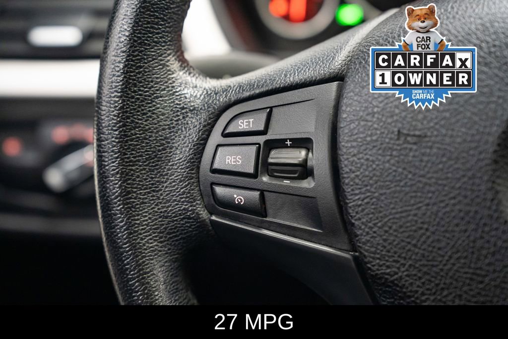 Used 2017 BMW 320i Sedan RWD image 16