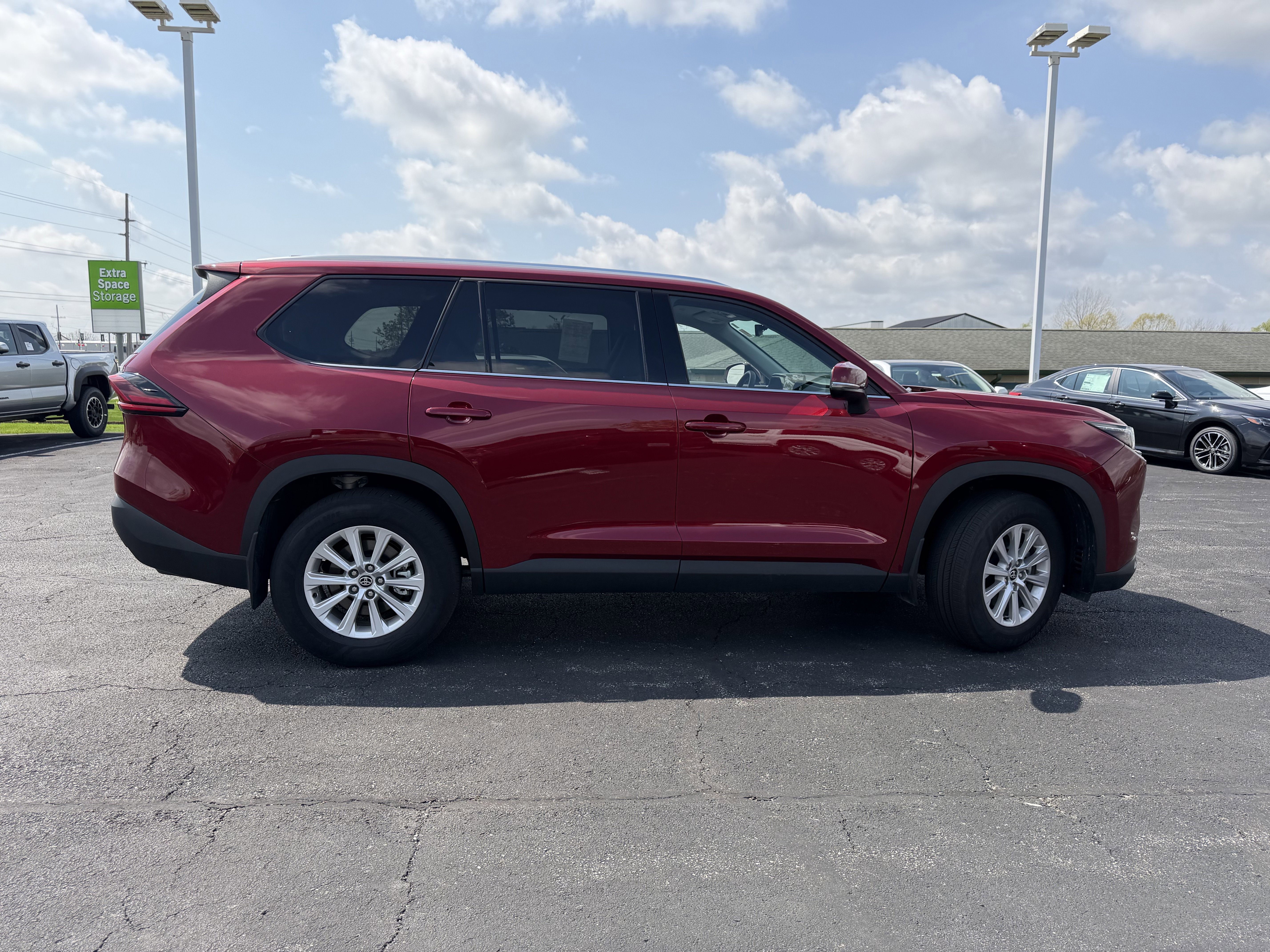 Used 2026 Toyota Grand Highlander XLE image 10