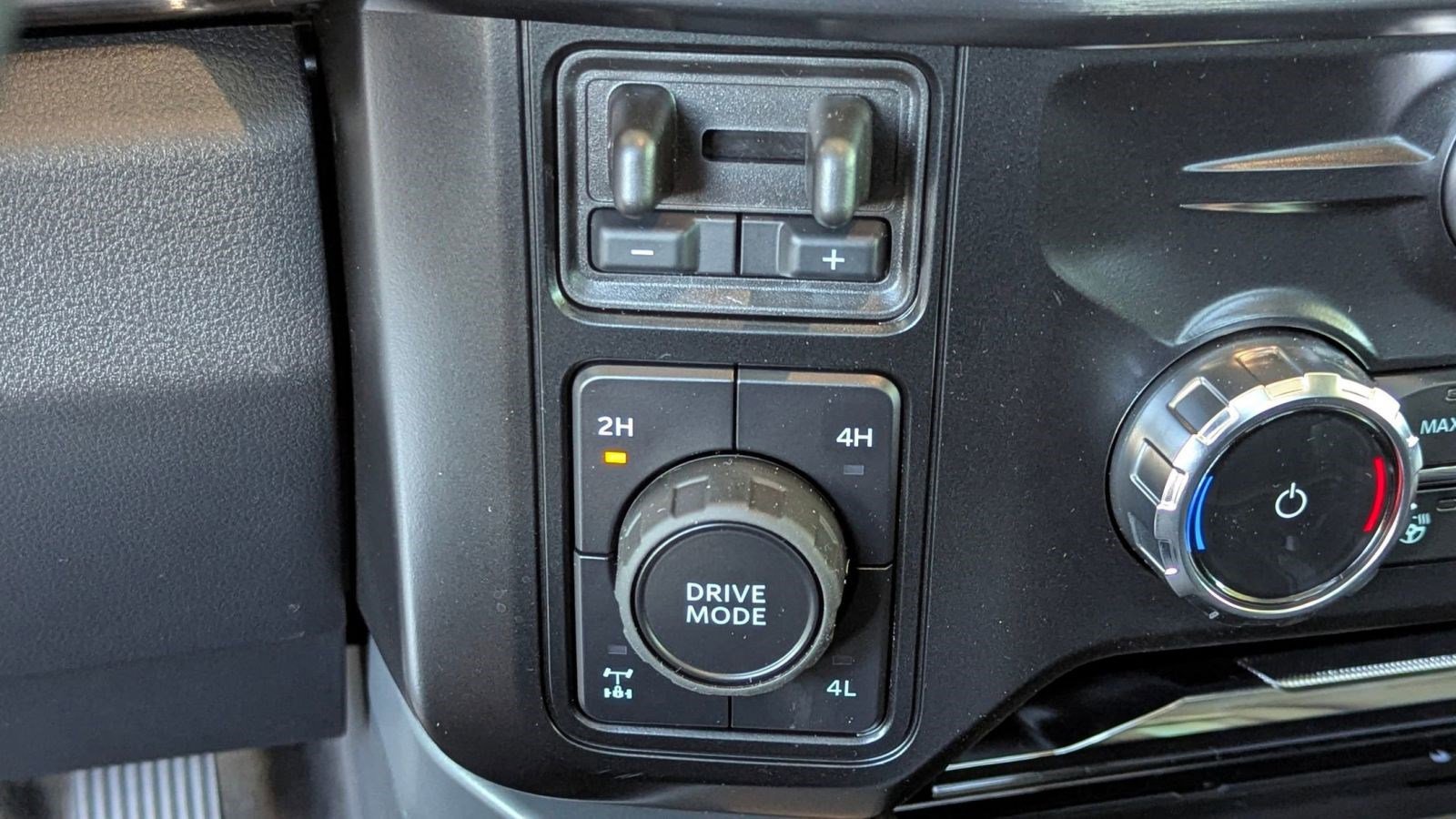 New 2026 Ford F250 Lariat image 31