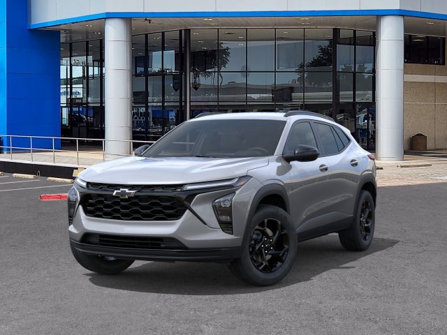 New 2026 Chevrolet Trax LT w/ Driver Confidence Package FWD image 6