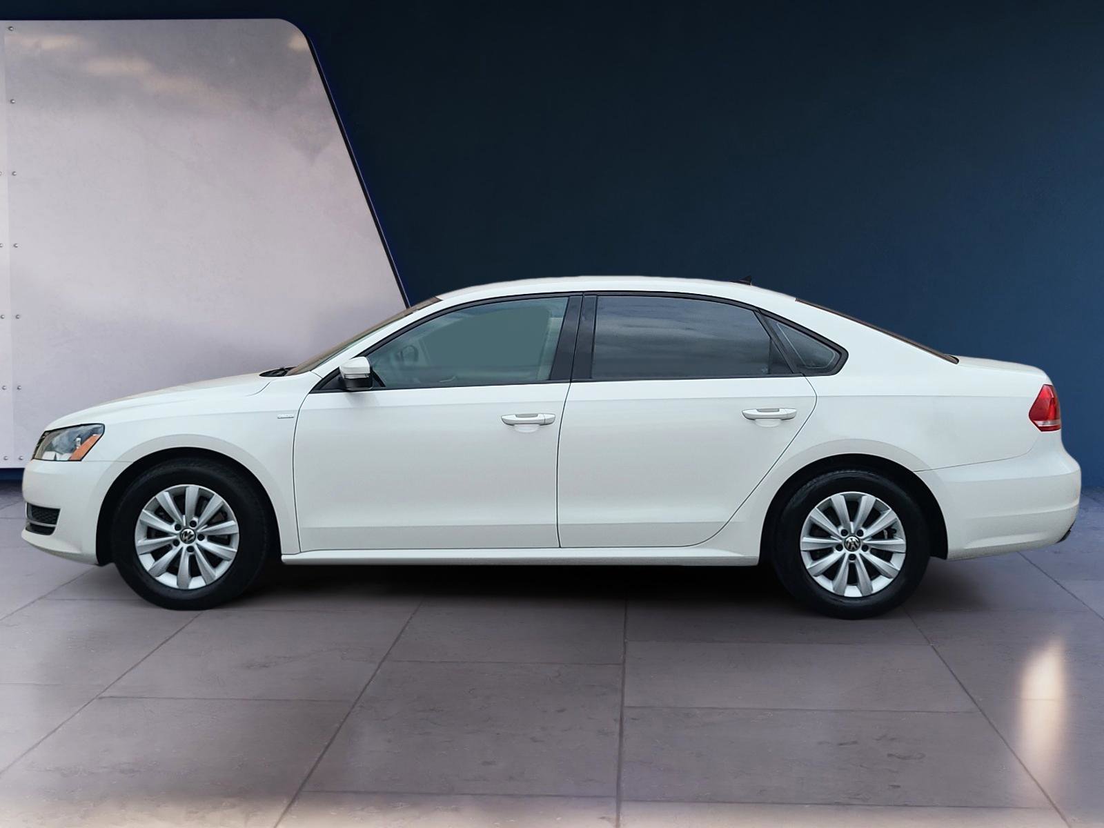 Used 2013 Volkswagen Passat 2.5 S image 2