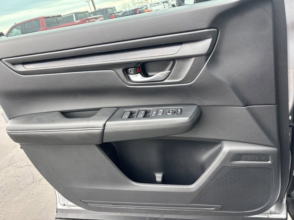 Used 2024 Honda CR-V LX image 24