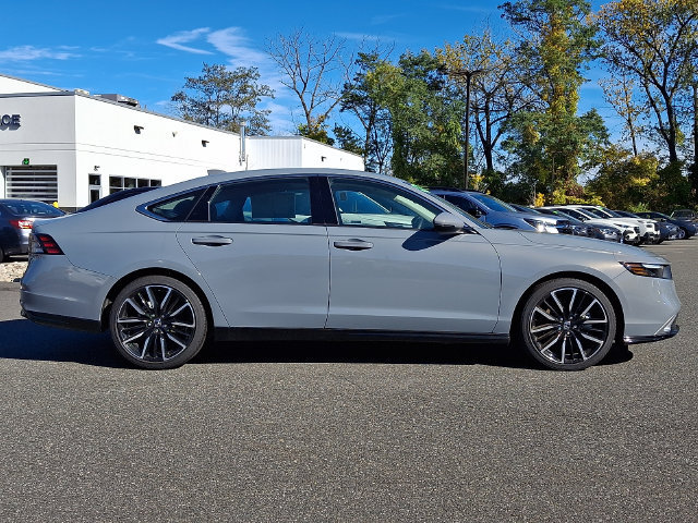 Used 2026 Honda Accord Touring image 7