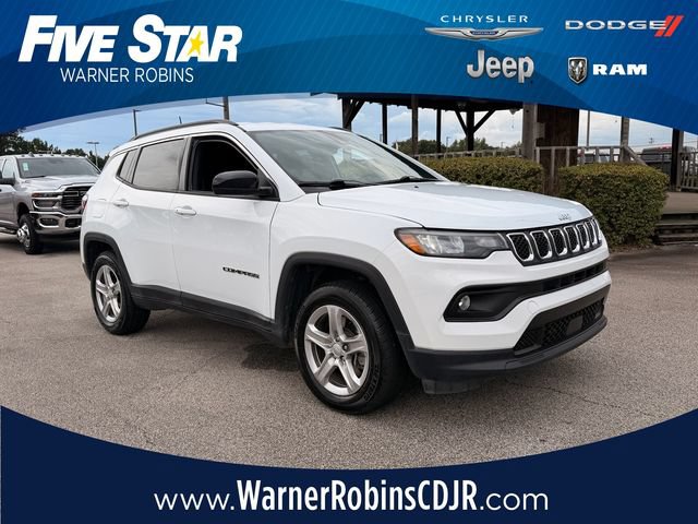 Used 2024 Jeep Compass Latitude w/ Convenience Group