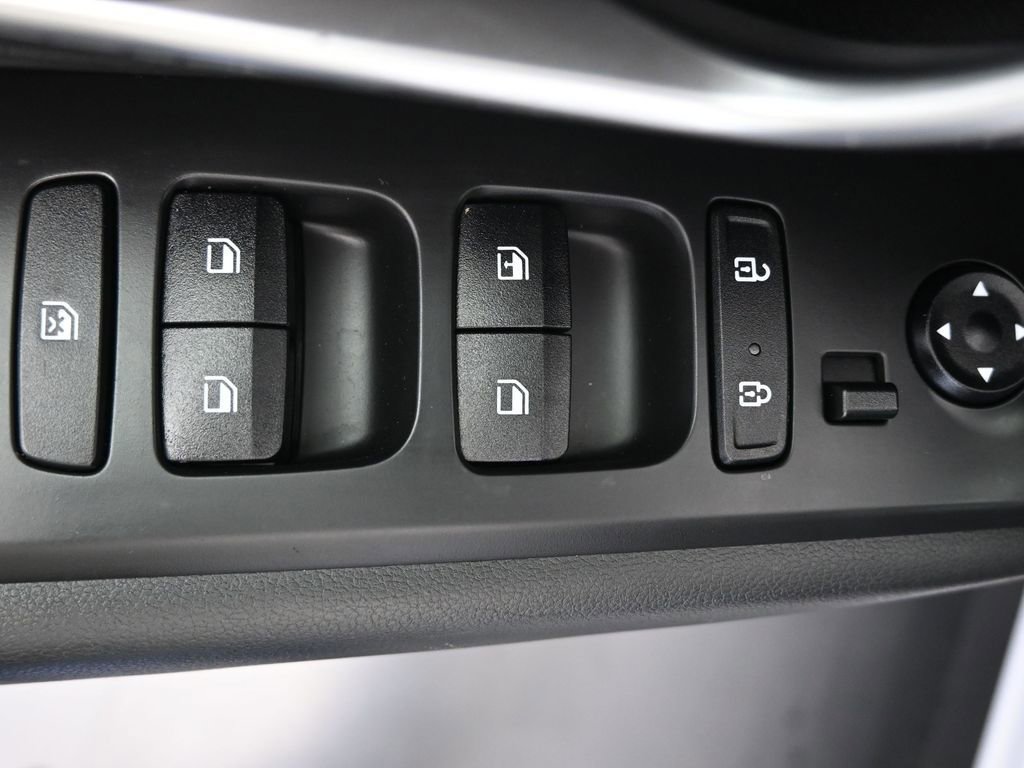 Used 2024 Hyundai Tucson SE image 23