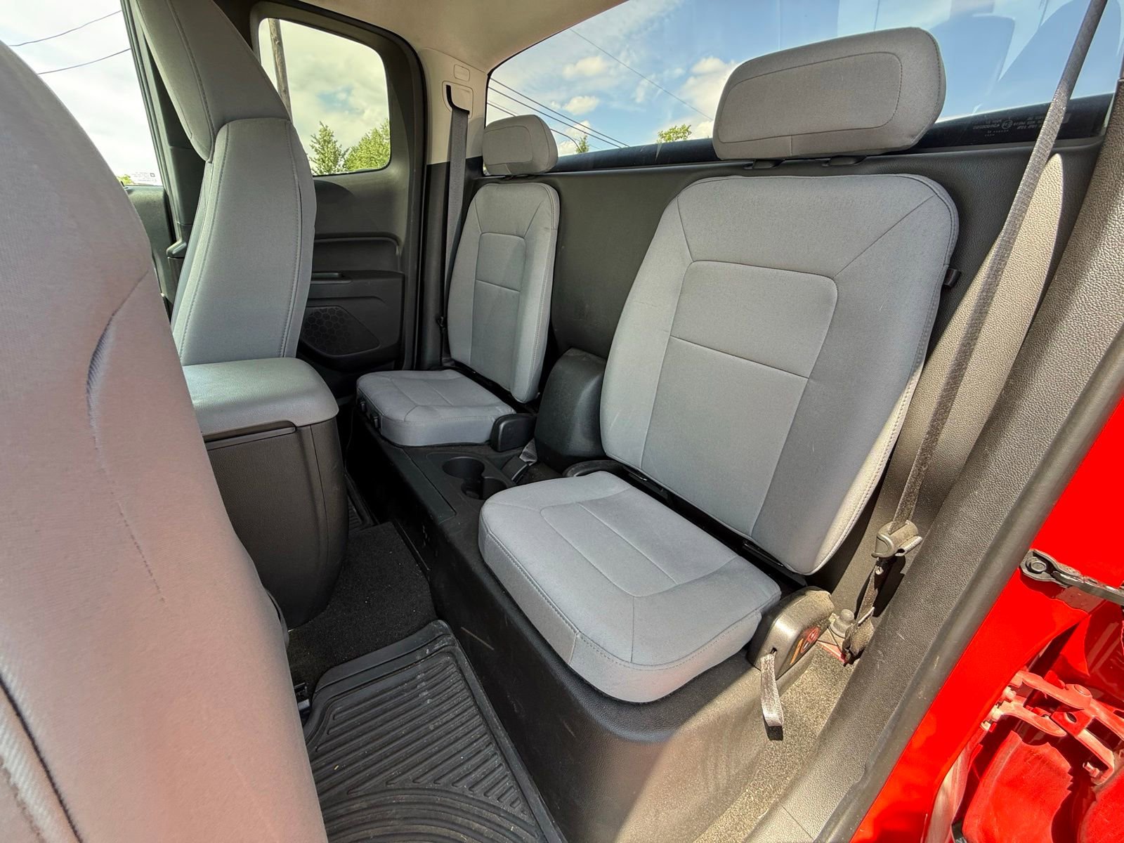 Used 2017 Chevrolet Colorado W/T w/ WT Convenience Package RWD image 8