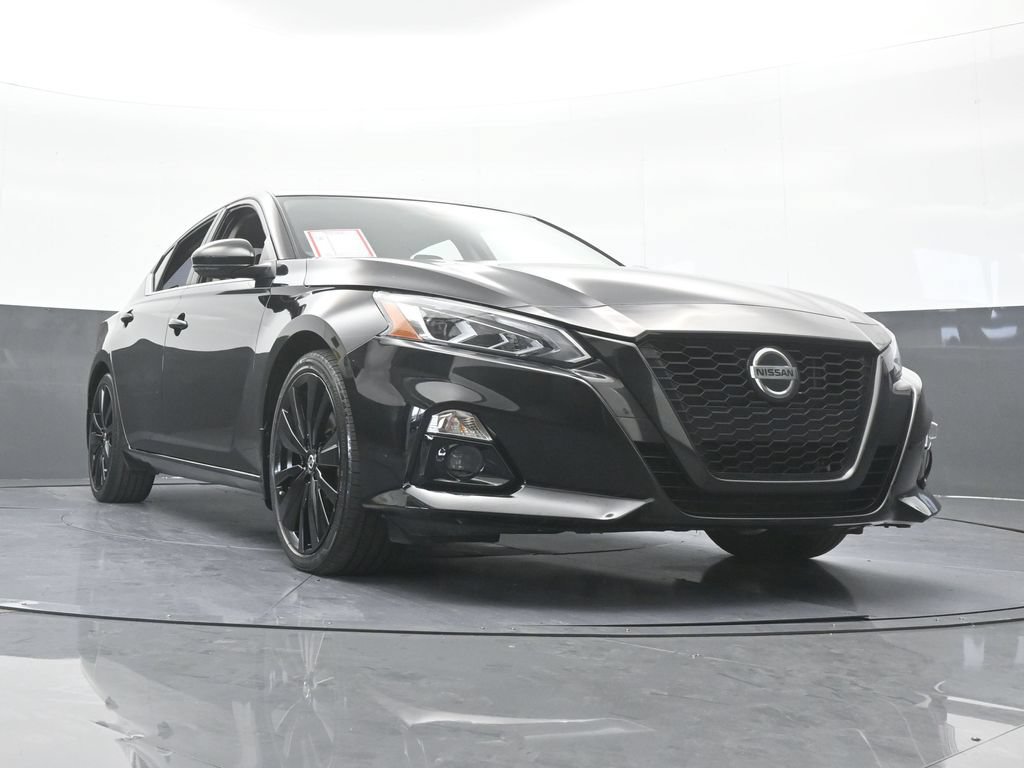 Used 2022 Nissan Altima 2.5 SR w/ Midnight Edition Package FWD image 59