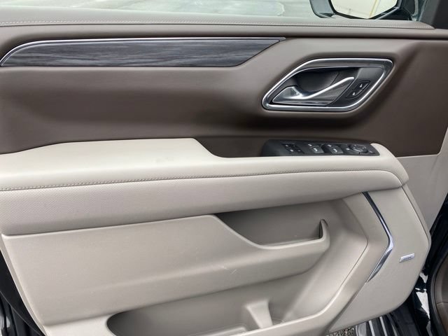 Certified 2024 GMC Yukon SLT AWD/4WD image 16