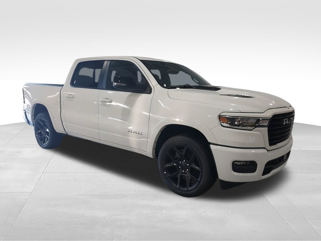New 2026 RAM 1500 Laramie AWD/4WD image 2