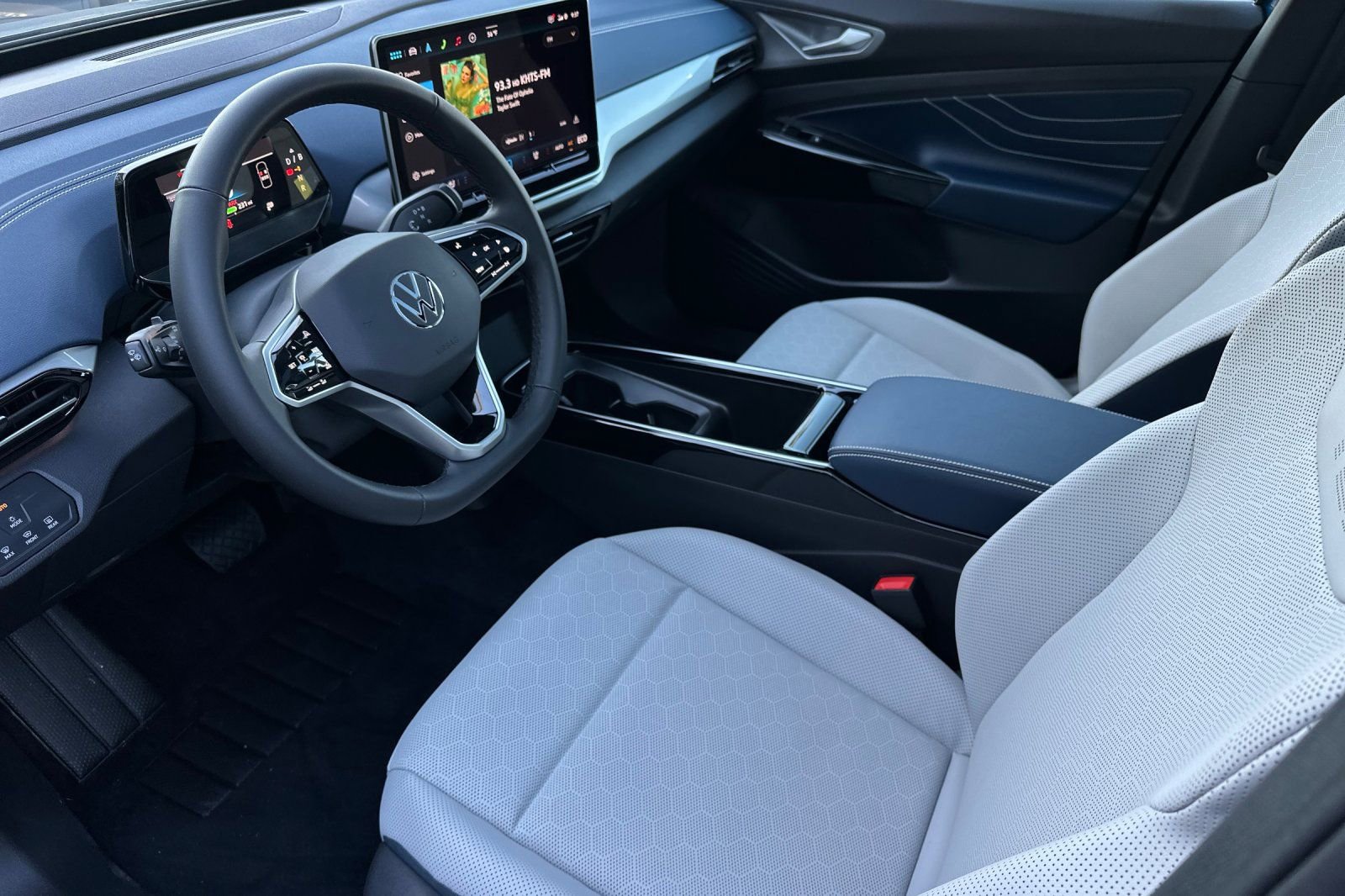 New 2026 Volkswagen ID.4 Pro S image 8