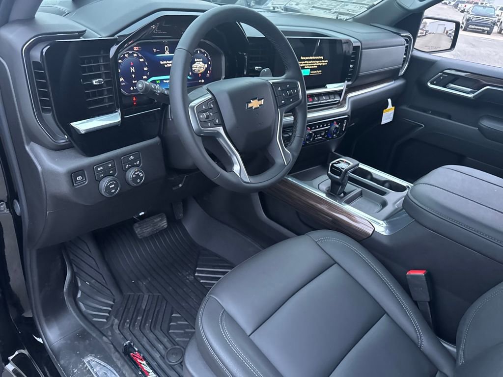 New 2026 Chevrolet Silverado 1500 LT image 18