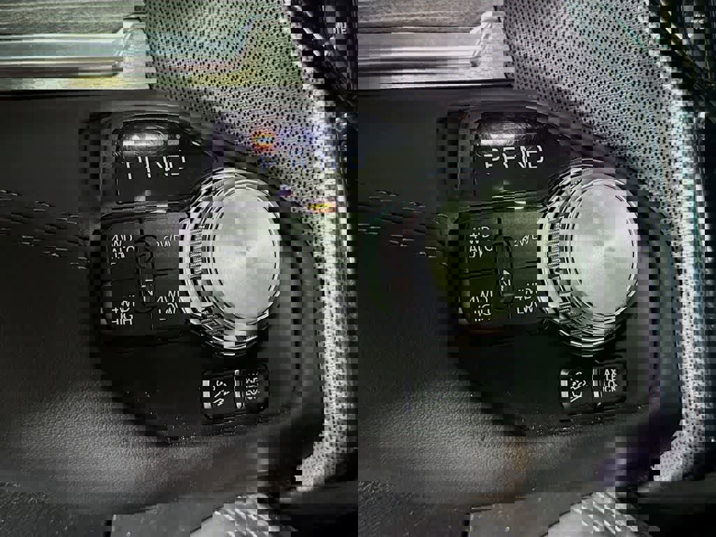 Used 2021 RAM 1500 Limited image 18