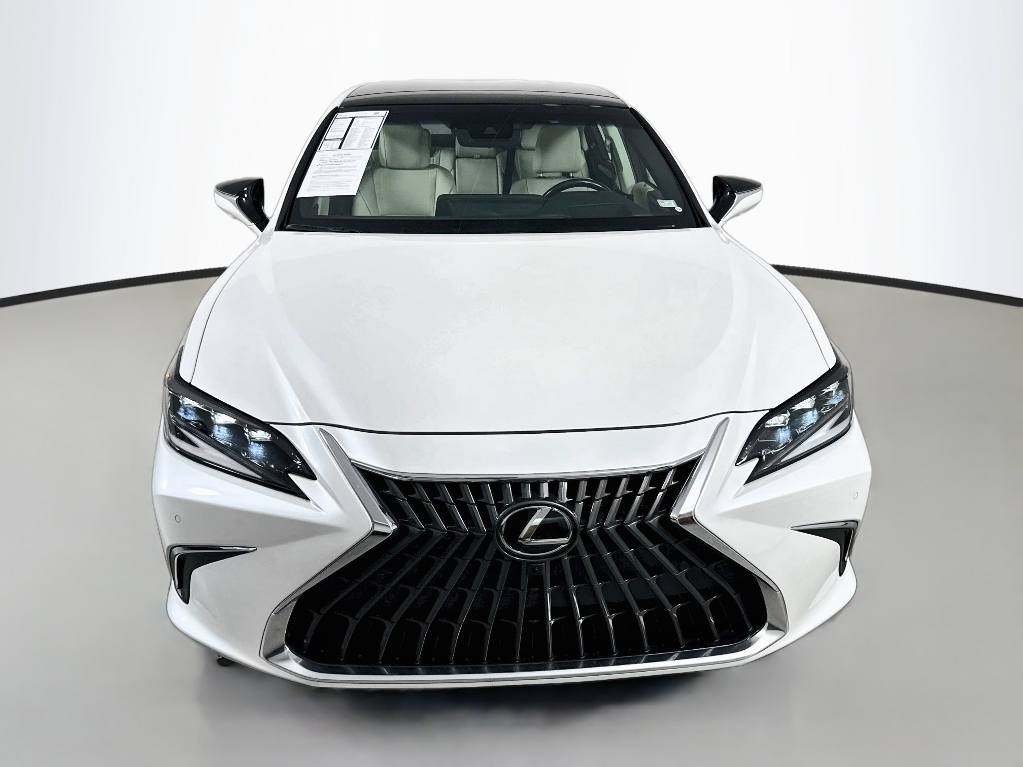 Certified 2025 Lexus ES 350 Ultra Luxury w/ Accessory Package (Z2) FWD image 2