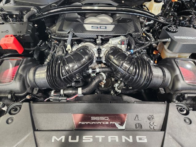 Used 2024 Ford Mustang GT Premium RWD image 30
