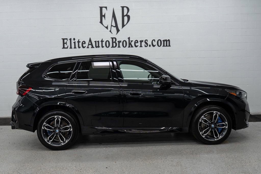 Used 2024 BMW X1 w/ M Sport Line w/ Premium Package image 5
