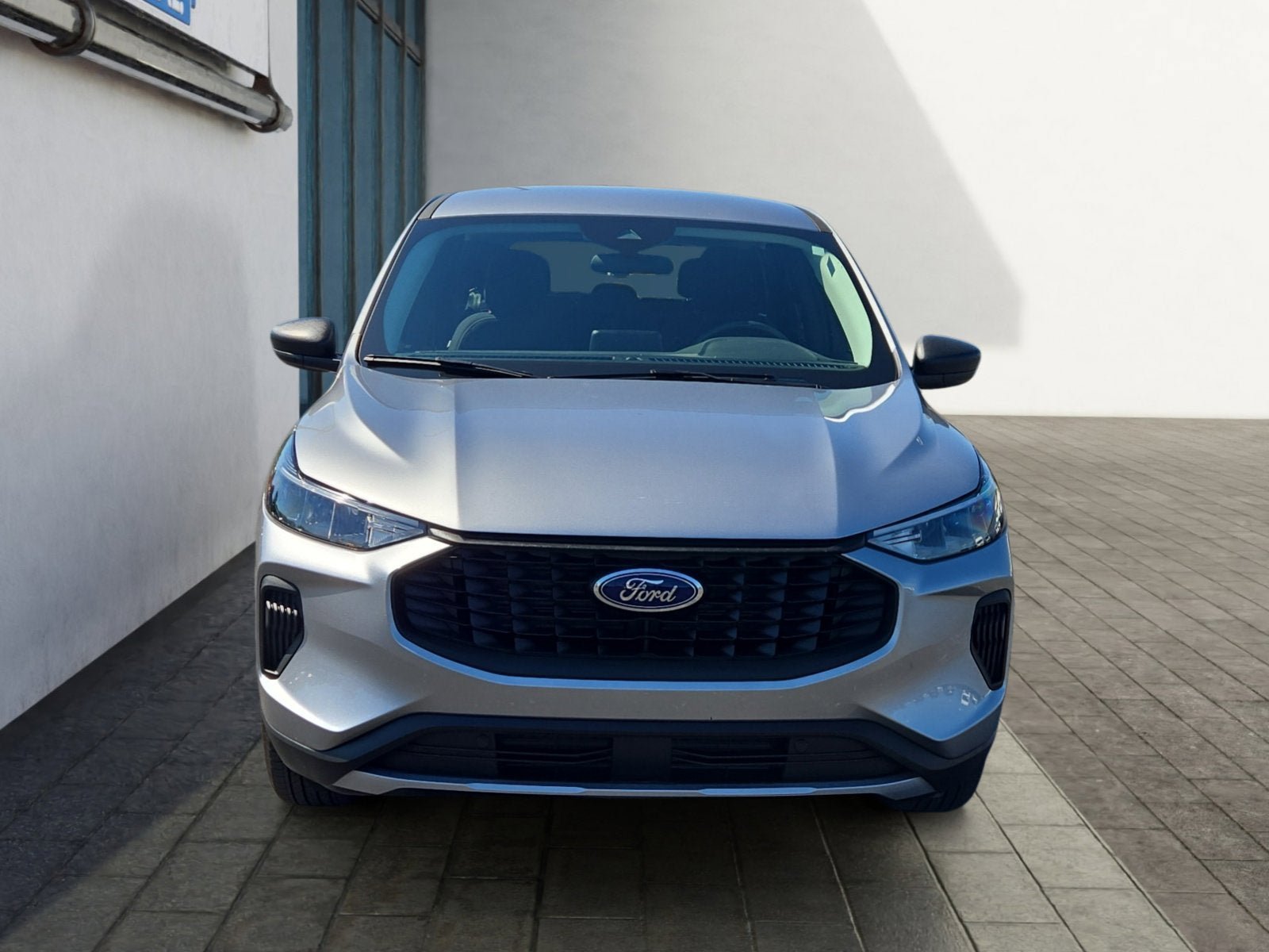 Used 2023 Ford Escape AWD image 8