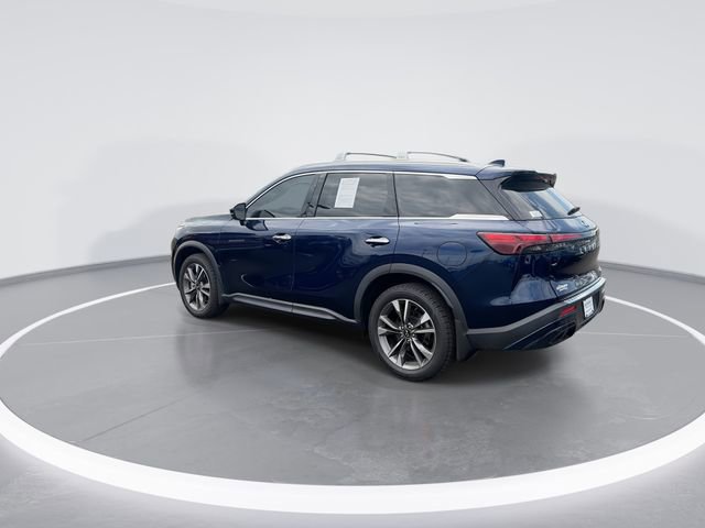 Used 2023 INFINITI QX60 Luxe w/ Cargo Package FWD image 6