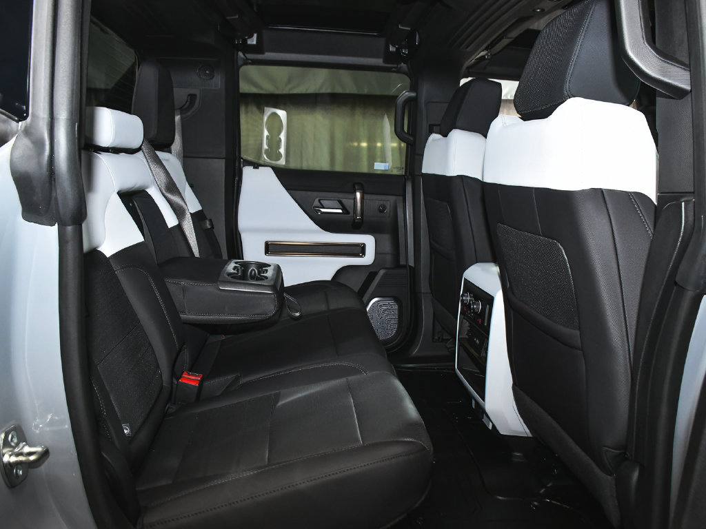 Used 2025 GMC Hummer EV 3X AWD/4WD image 53