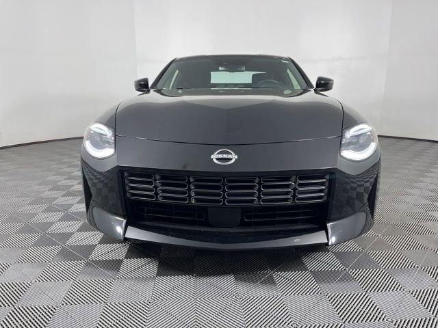 Used 2025 Nissan Z Sport w/ Floor Mat Package image 4