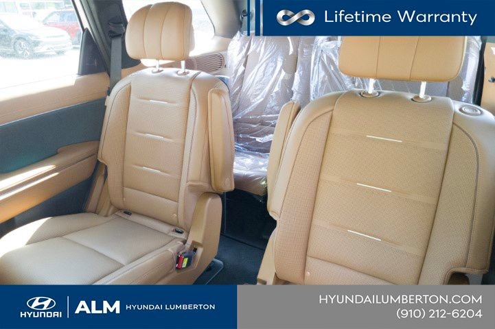 New 2027 Hyundai Palisade Calligraphy FWD image 17