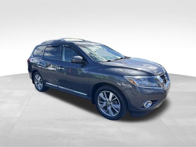 Used 2014 Nissan Pathfinder Platinum w/ Platinum Premium Package AWD/4WD image 3