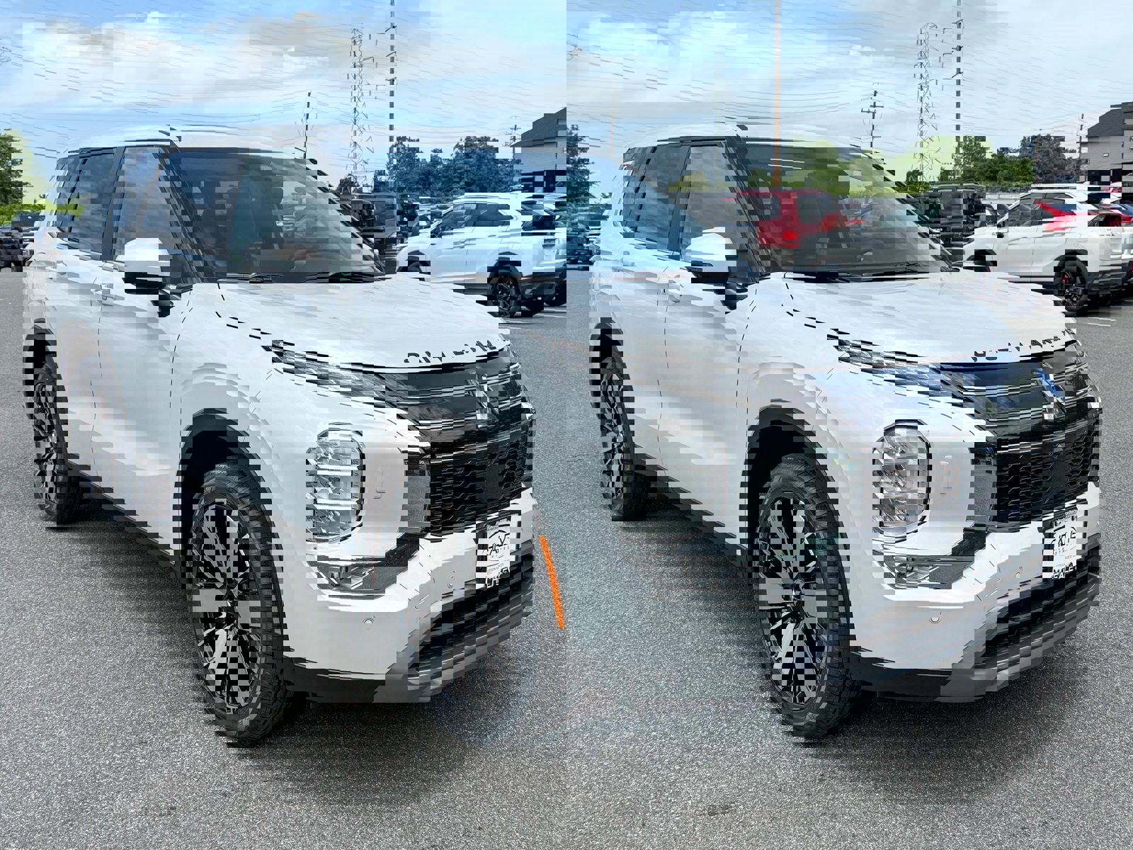 New 2025 Mitsubishi Outlander AWD image 1