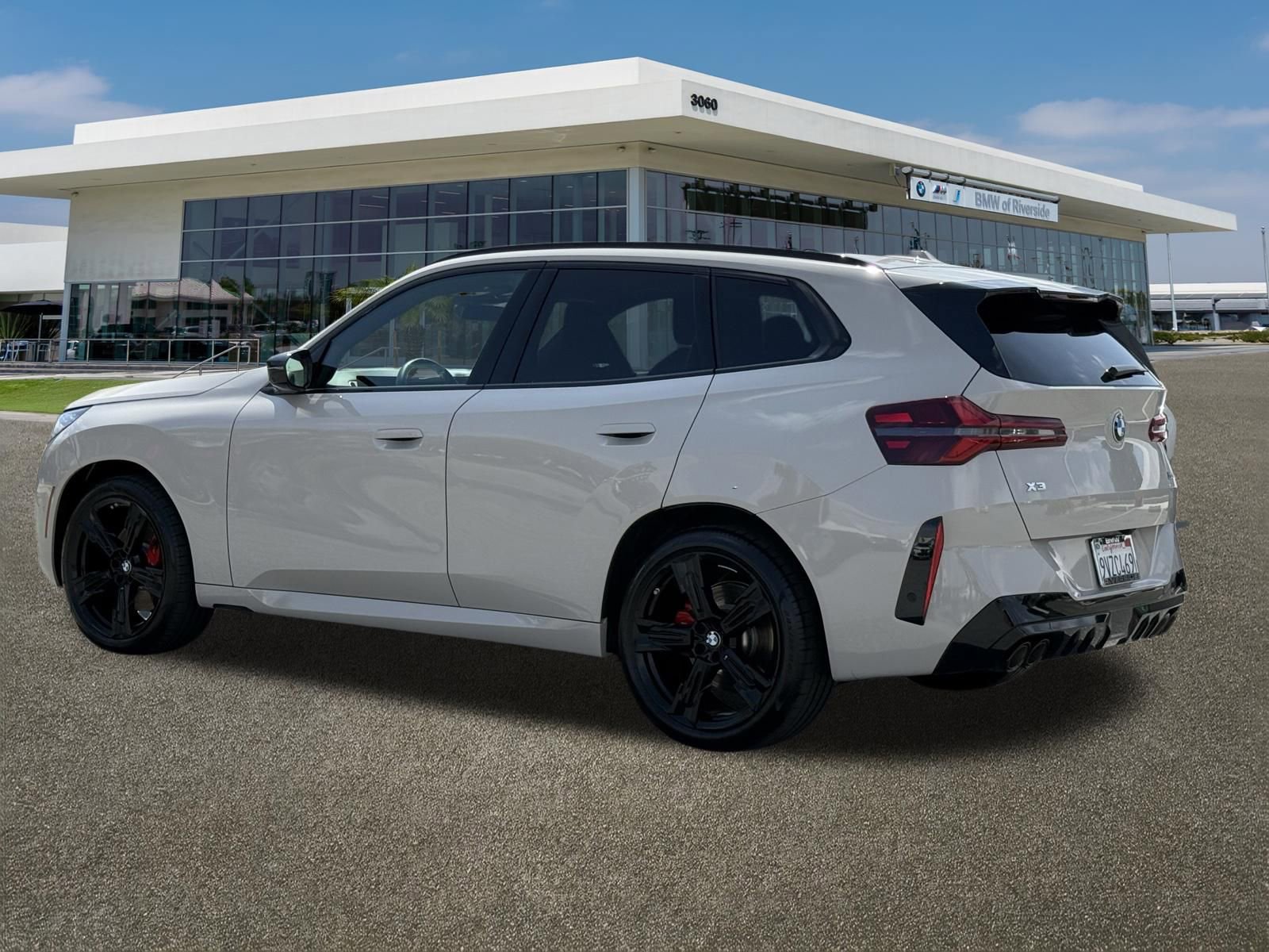 Used 2025 BMW X3 M50 w/ Premium Package AWD/4WD image 8