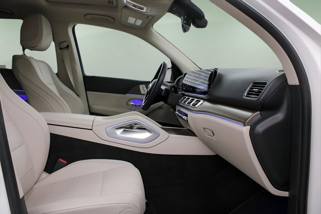 Used 2024 Mercedes-Benz GLE 350 4MATIC image 26