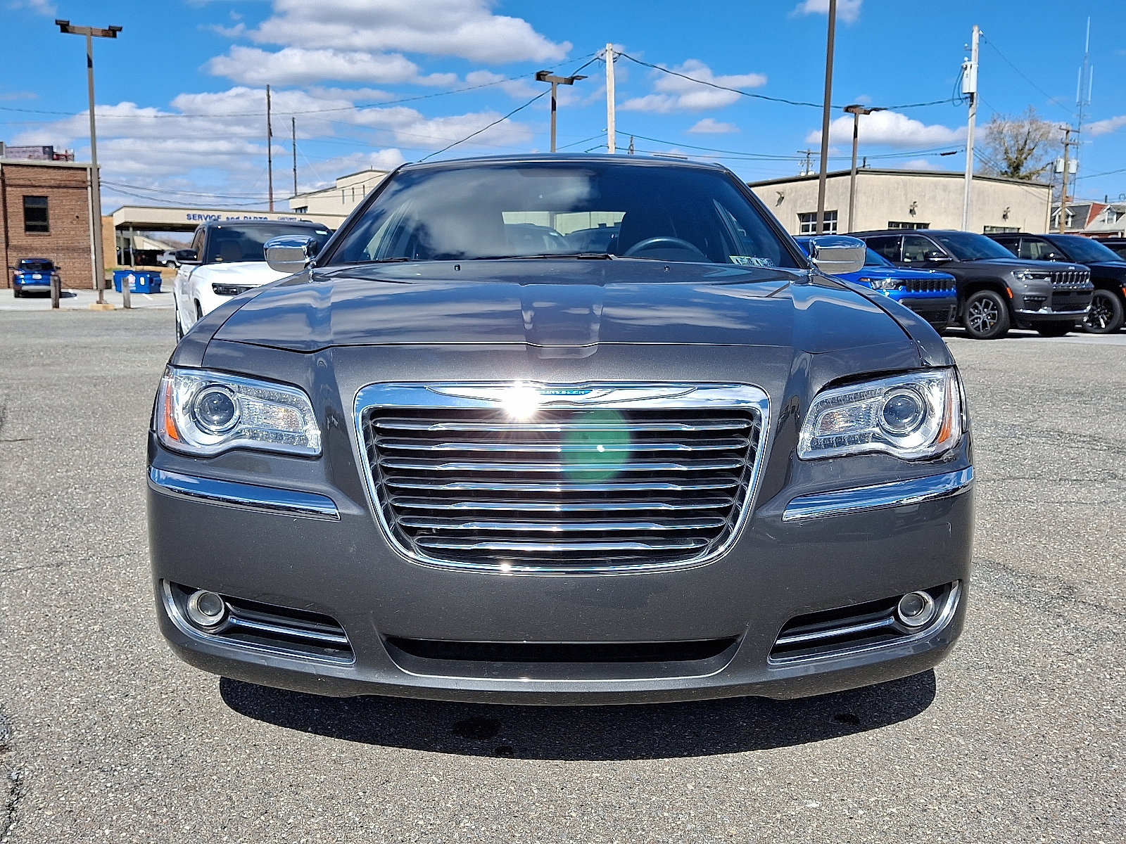 Used 2012 Chrysler 300 Limited image 2
