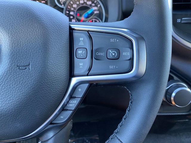 New 2026 RAM 1500 4x4 Crew Cab image 14