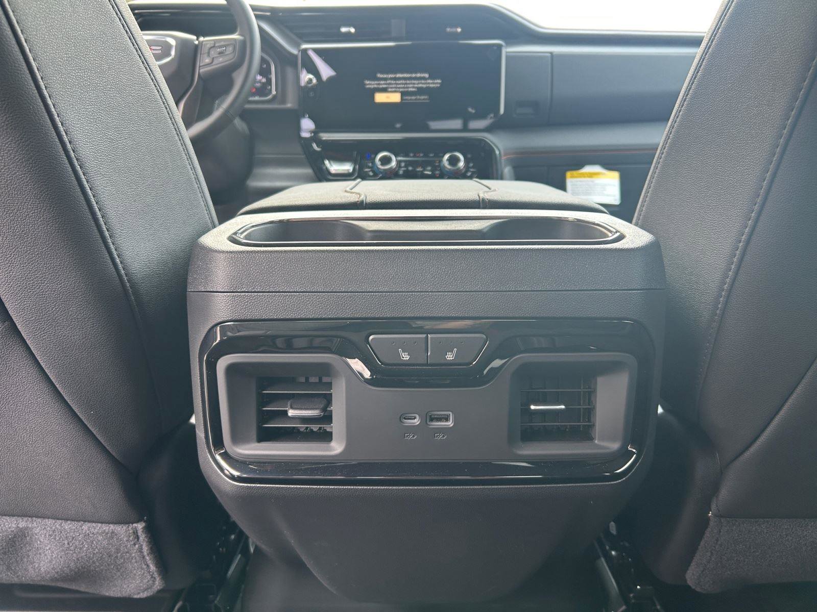New 2026 GMC Sierra 1500 AT4 w/ AT4 Premium Package AWD/4WD image 17