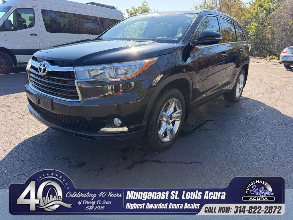 Used 2015 Toyota Highlander Limited AWD/4WD image 1