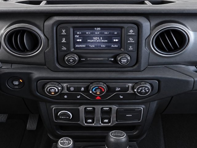 Used 2018 Jeep Wrangler Sport AWD/4WD image 11