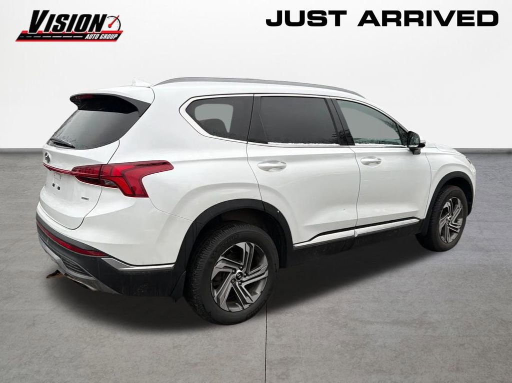 Used 2022 Hyundai Santa Fe SEL w/ Convenience + Premium Package image 5