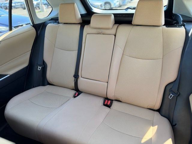 Used 2025 Toyota RAV4 LE AWD/4WD image 16