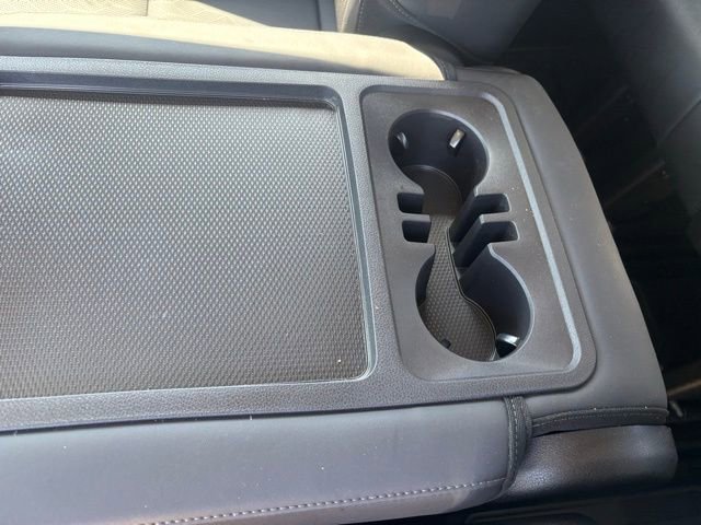 Used 2026 Kia Carnival SX w/ SX Dark Edition Package image 24