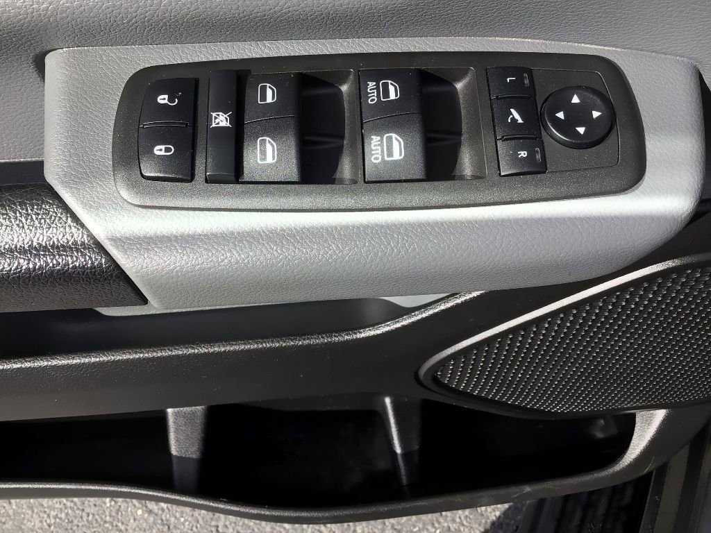 Used 2022 RAM 1500 Big Horn image 8