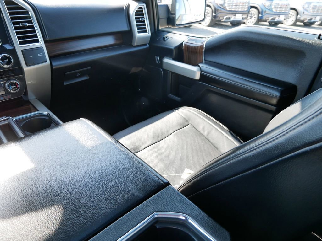 Used 2016 Ford F150 Lariat w/ Equipment Group 502A Luxury AWD/4WD image 20