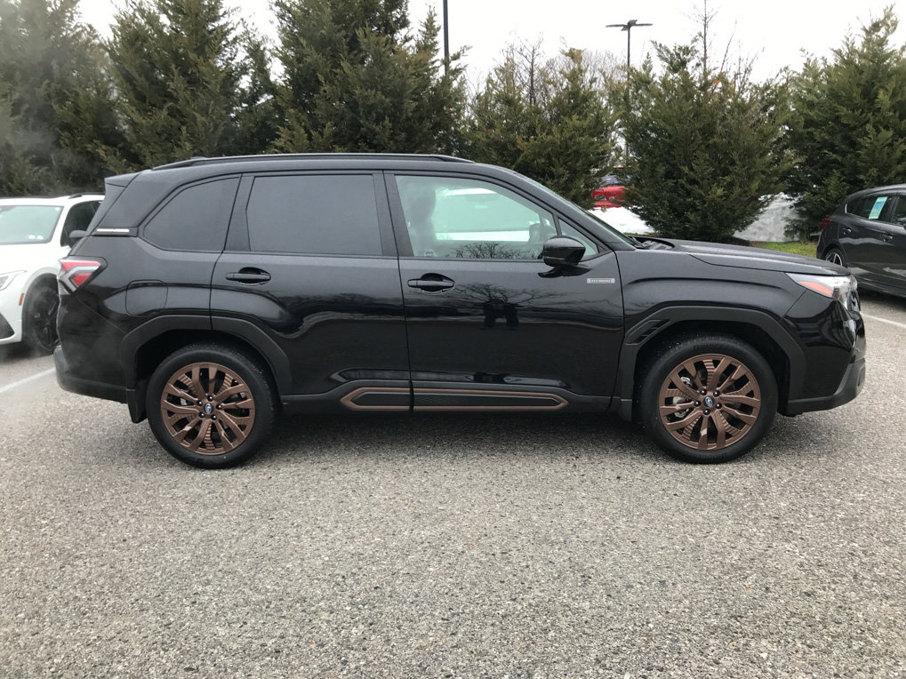 Used 2025 Subaru Forester Sport w/ Protection Package (1PH) image 9